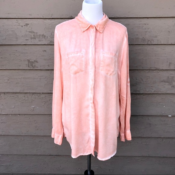 beachlunchlounge orange chambray split back shirt - Picture 3 of 7